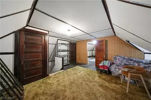 128 6th St NW, Barberton, OH 44203 - Photo 36