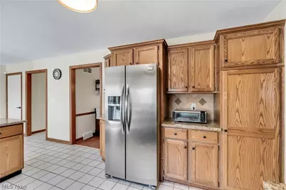 6408 Tara Drive, Poland, OH 44514 - Photo 16