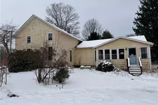 5281 Monroe Center Rd, Conneaut, OH 44030 - Photo 2