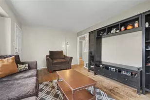 1623 Sunset Ave, Akron, OH 44301 - Photo 6