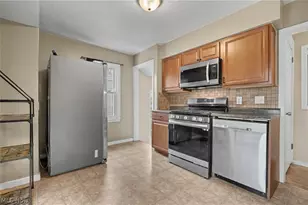 1623 Sunset Ave, Akron, OH 44301 - Photo 8