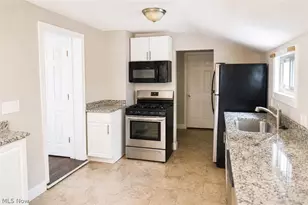3410 Hancock Ave, Loveland, OH 44113 - Photo 8