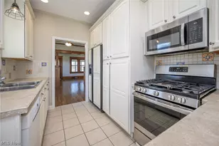 925 Springdale Rd, Stow, OH 44224 - Photo 12