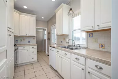 925 Springdale Road, Stow, OH 44224 - Photo 10