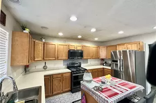 5394 Juniper Ct, Ravenna, OH 44266 - Photo 8