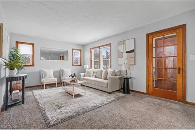 86 Southeast Avenue, Tallmadge, OH 44278 - Photo 2