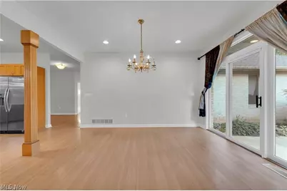 416 Castle Pines Drive, Akron, OH 44333 - Photo 16