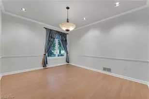 416 Castle Pines Dr, Akron, OH 44333 - Photo 22