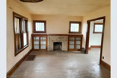 1525 14th Street NE, Canton, OH 44705 - Photo 8