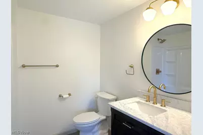 419 Oak Knoll NE, Warren, OH 44483 - Photo 26