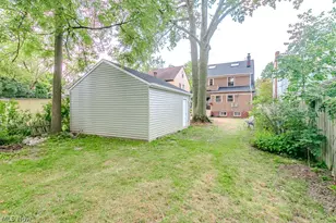 3821 Montevista Rd, Cleveland Heights, OH 44121 - Photo 4