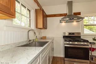 3821 Montevista Rd, Cleveland Heights, OH 44121 - Photo 10