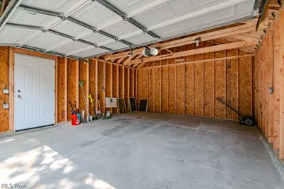 3821 Montevista Road, Cleveland Heights, OH 44121 - Photo 6