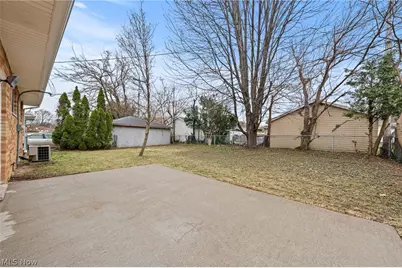 1201 Galaxy Drive, Loveland, OH 44109 - Photo 18
