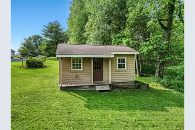 1215 Greenmont Circle, Vienna, WV 26105 - Photo 48