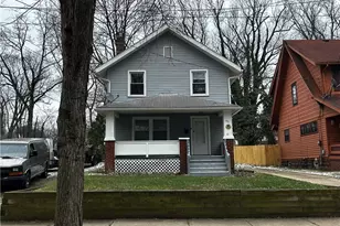 431 Noah Ave, Akron, OH 44320 - Photo 1