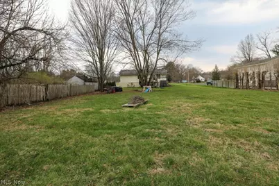 10676 Holcomb Road, Newton Falls, OH 44444 - Photo 8