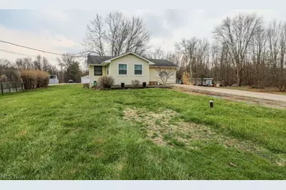 10676 Holcomb Road, Newton Falls, OH 44444 - Photo 4