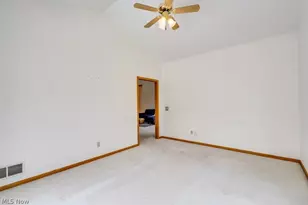 1235 Spring Ridge Cir, Alliance, OH 44601 - Photo 20