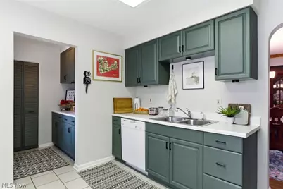 2080 Mars Avenue, Oakwood, OH 44107 - Photo 18