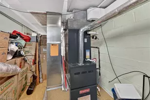 2416 Fenwood Rd, University Heights, OH 44118 - Photo 30