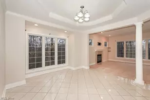 3729 Edgehill Dr, Loveland, OH 44121 - Photo 4