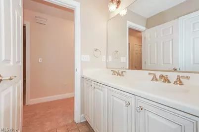 3729 Edgehill Drive, Loveland, OH 44121 - Photo 20