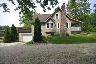578 Perry Rd, Tallmadge, OH 44278 - Photo 2