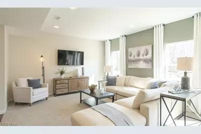 424 Honeycrisp Drive NE, Louisville, OH 44641 - Photo 4