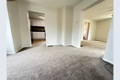 633 Spangler Drive, Zanesville, OH 43701 - Photo 6