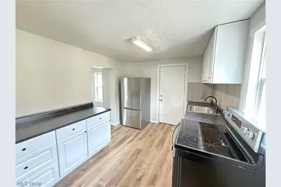 633 Spangler Drive, Zanesville, OH 43701 - Photo 8