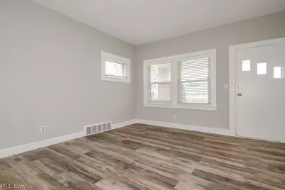 1203 Mayfield Ridge Road, Mayfield Heights, OH 44124 - Photo 14