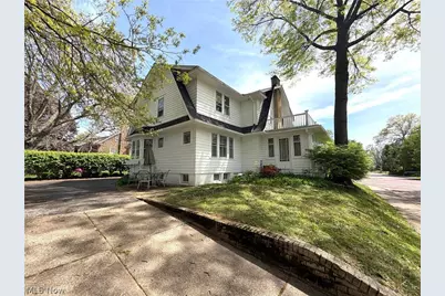 359 22nd Street NW, Canton, OH 44709 - Photo 2