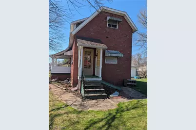 218 S Lawn Drive, Newcomerstown, OH 43832 - Photo 16