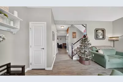 5640 Coverdale Way, Medina, OH 44256 - Photo 6