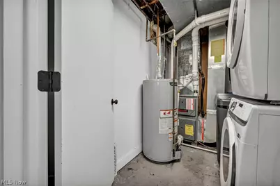 692 Zeletta Drive, Akron, OH 44319 - Photo 38