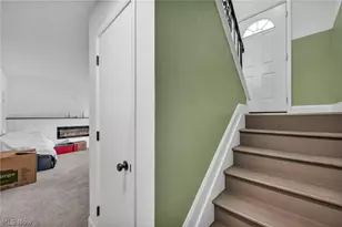 692 Zeletta Dr, Akron, OH 44319 - Photo 18