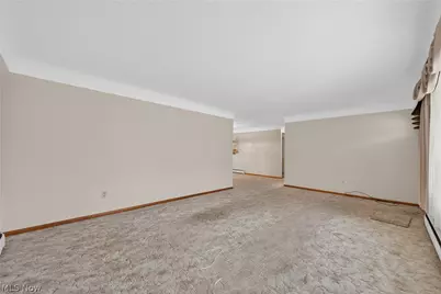 1143 Gary Boulevard, Brunswick, OH 44212 - Photo 8