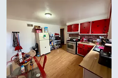 2410 Sunset Boulevard, Steubenville, OH 43952 - Photo 10