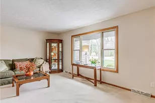 3685 Baumberger Rd, Stow, OH 44224 - Photo 8