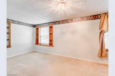 2740 Chelsea Drive, Akron, OH 44312 - Photo 14
