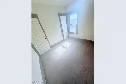 3395 W 100th Street #UP, Loveland, OH 44111 - Photo 2