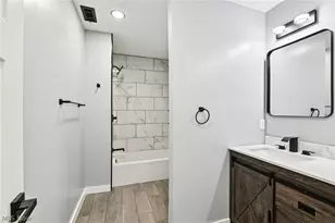 1828 W 57th St, Loveland, OH 44102 - Photo 24