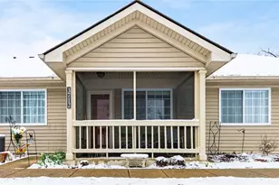 3712 Colony Hill Dr, Zanesville, OH 43701 - Photo 2