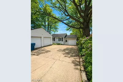 3932 S Main Street, Akron, OH 44319 - Photo 1