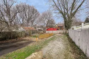 1603 Hampton Rd, Akron, OH 44305 - Photo 32