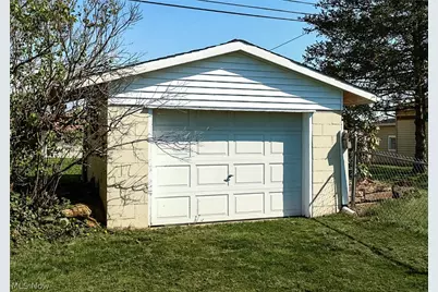 335 Walker Drive, Zanesville, OH 43701 - Photo 36