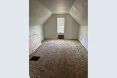 19870 Pasnow Avenue, Euclid, OH 44119 - Photo 12