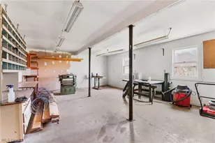 516 E Main St, Gnadenhutten, OH 44629 - Photo 32