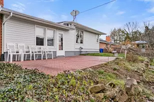 516 E Main St, Gnadenhutten, OH 44629 - Photo 28